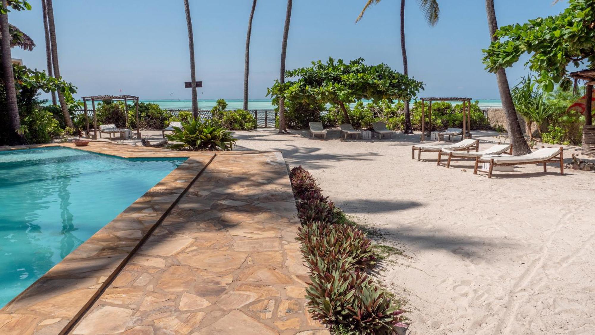 Raha Lodge Zanzibar Boutique Hotel Jambiani  Bagian luar foto
